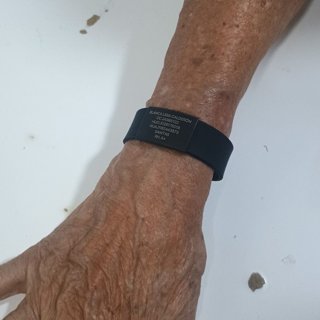 Imagen #1 de Yolanda HERNANDEZ CORTINA